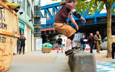 dom - feeble grind on the black block during LDNcalling